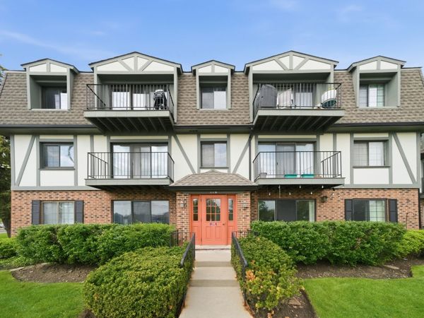116 Steeple Drive , Unit B, Buffalo Grove, IL 60089