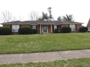 3375 Moundview Court, Unit B, Lexington, KY 40502