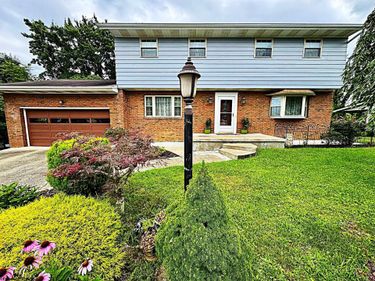 107 Oakview Drive, Morgantown, WV 26505