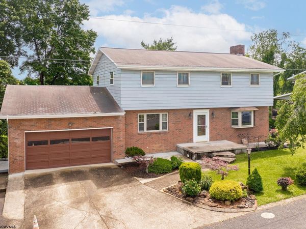 107 Oakview Drive, Morgantown, WV 26505