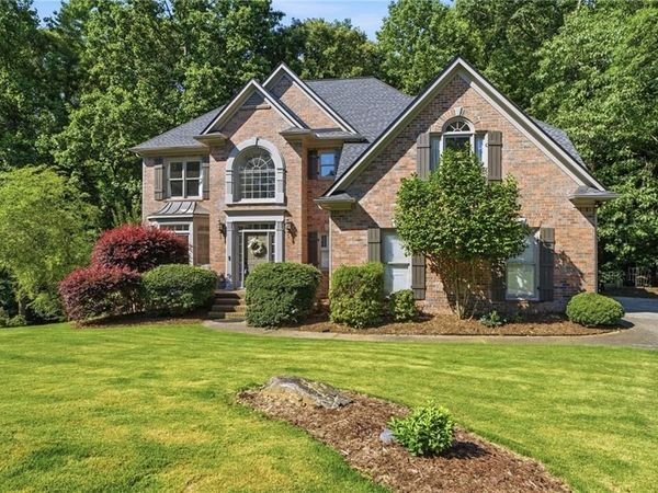 835 Forestwalk Drive, Suwanee, GA 30024
