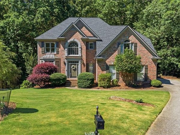 835 Forestwalk Drive, Suwanee, GA 30024