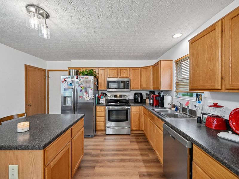 8537 Abilene Drive , Blacklick, OH 43004 Photo 18