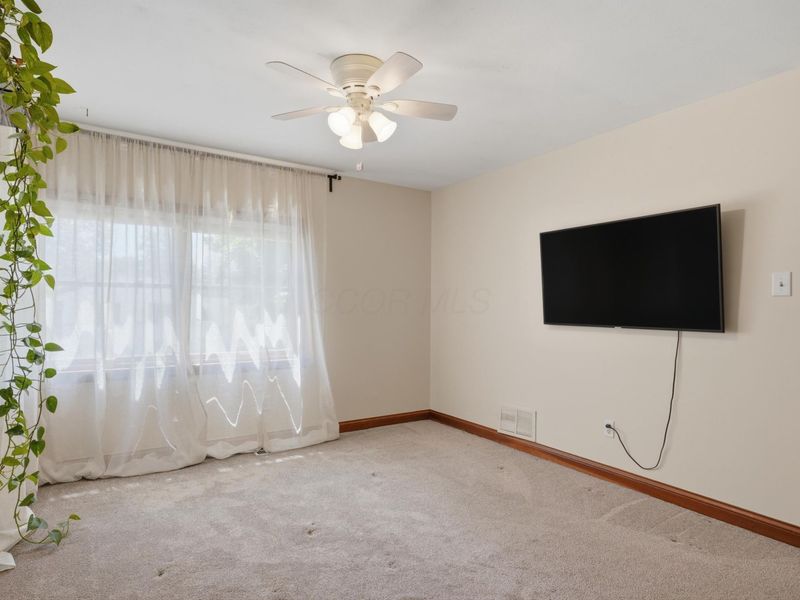 998 Afton Road, Columbus, OH 43221 Photo 31