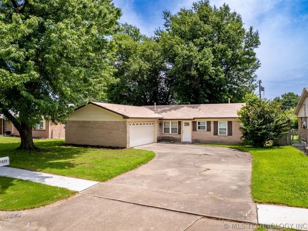 1625 S 2nd Street , Broken Arrow, OK 74012