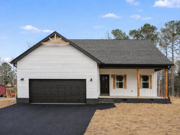 44 Ghea Rd , Normandy, TN 37360