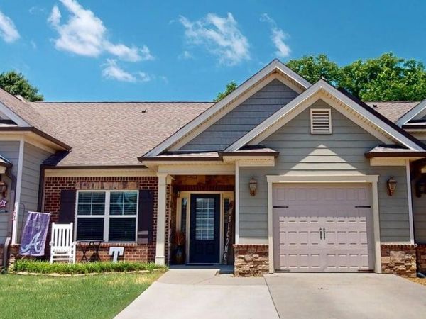 5438 Mandarin Circle , Hixson, TN 37343