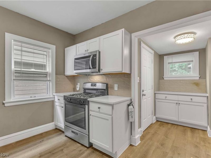 3177 Warren Road , Cleveland, OH 44111 Photo 12