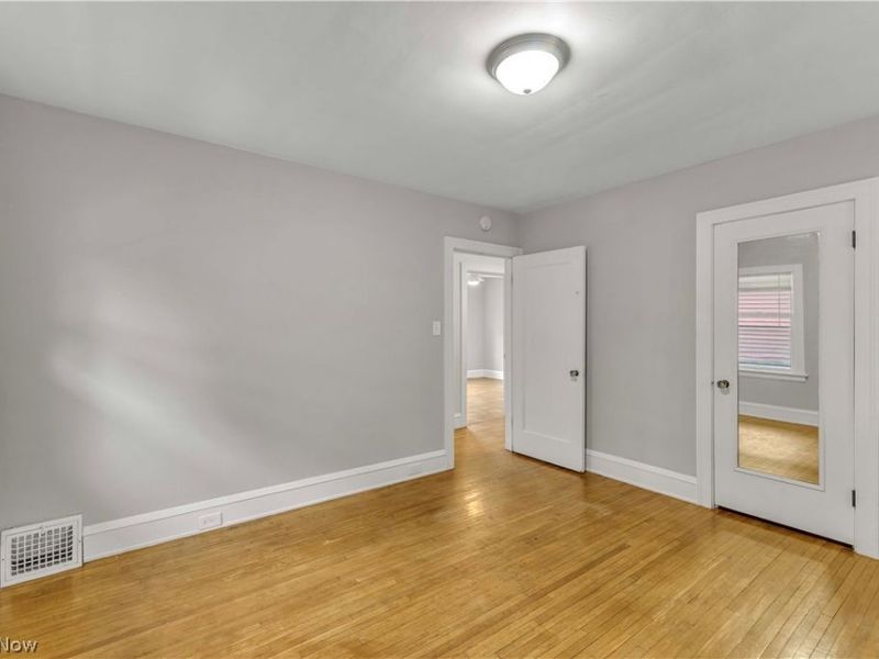 3177 Warren Road , Cleveland, OH 44111 Photo 24