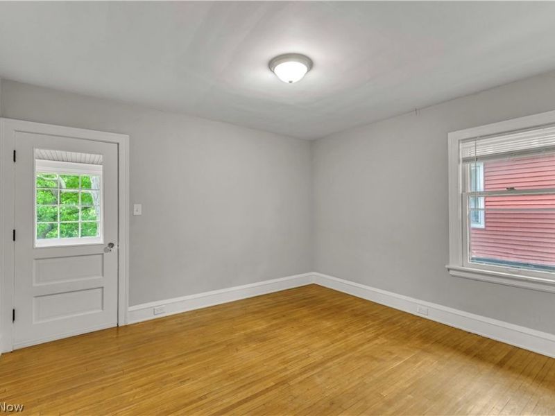 3177 Warren Road , Cleveland, OH 44111 Photo 25