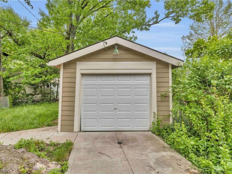 3177 Warren Road , Cleveland, OH 44111 Photo 33