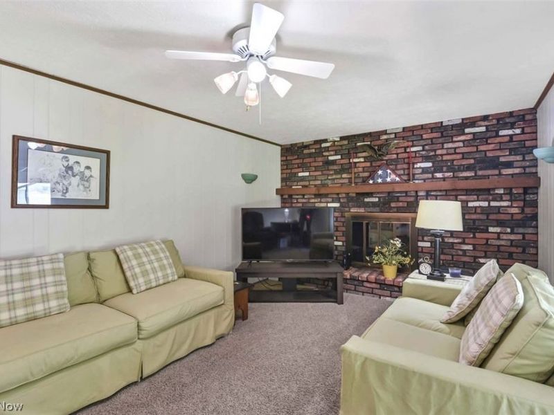 7120 Lakeview Drive , Parma, OH 44129 Photo 20