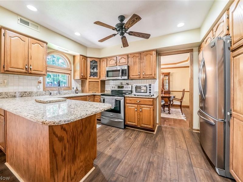 6276 Coldstream , Highland Heights, OH 44143 Photo 16