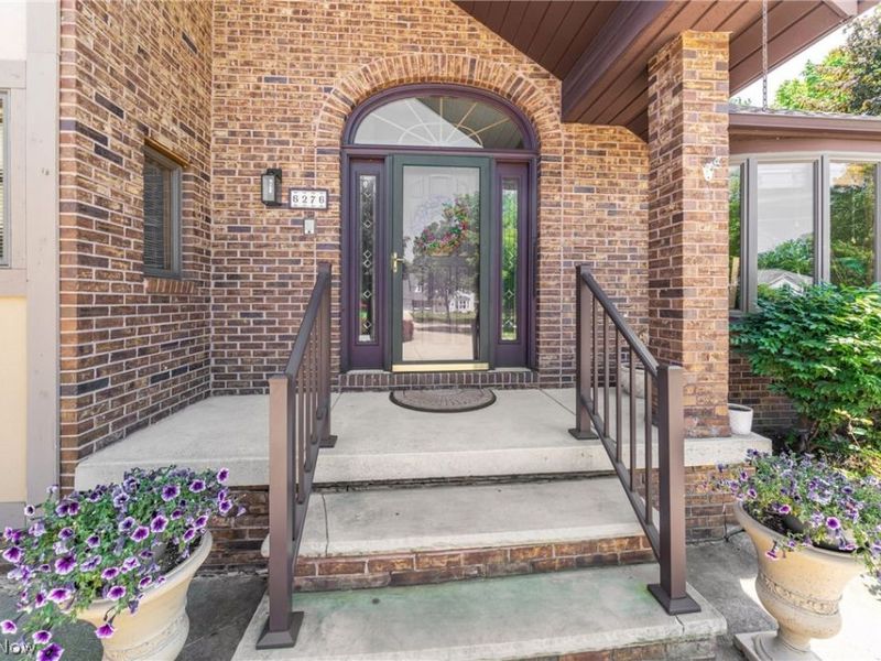 6276 Coldstream , Highland Heights, OH 44143 Photo 4