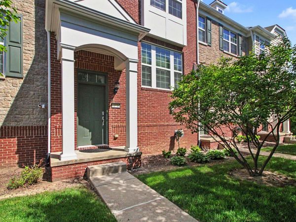 44510 Ellery Lane, Novi, MI 48377