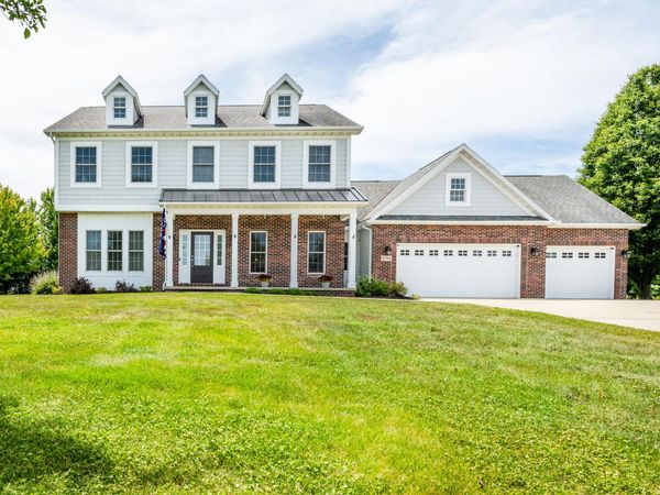 3794 Derry Drive, St. Joseph, MI 49085