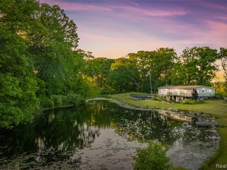 8460 Fish Lake Road Road