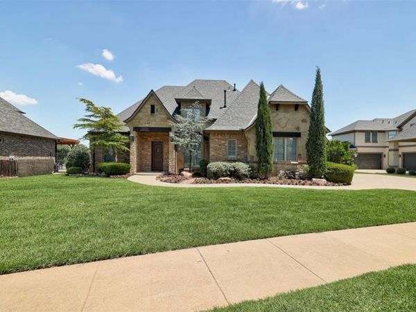 15504 Kestral Park Court, Edmond, OK 73013