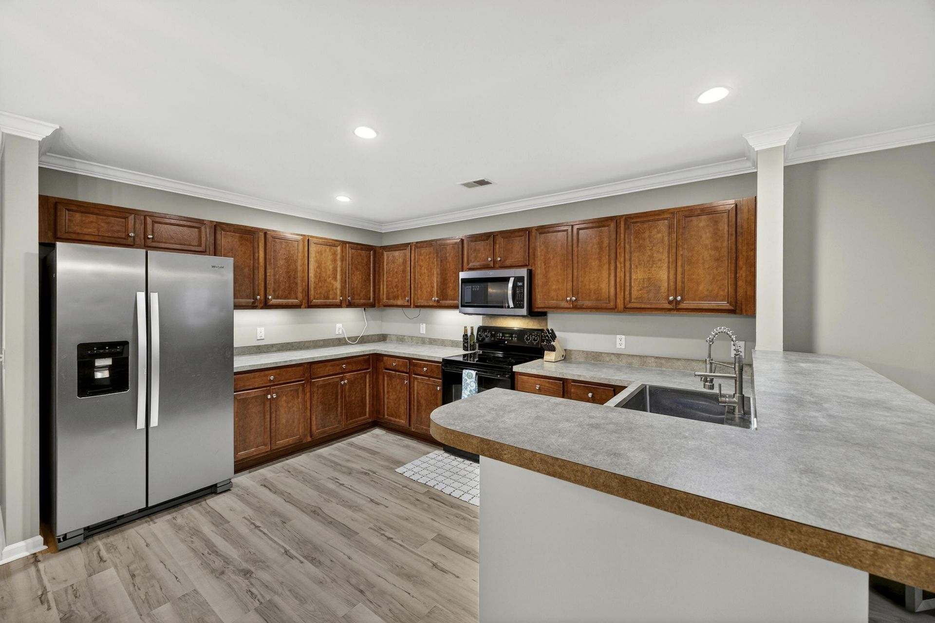 8591 Purity Drive Photo 11