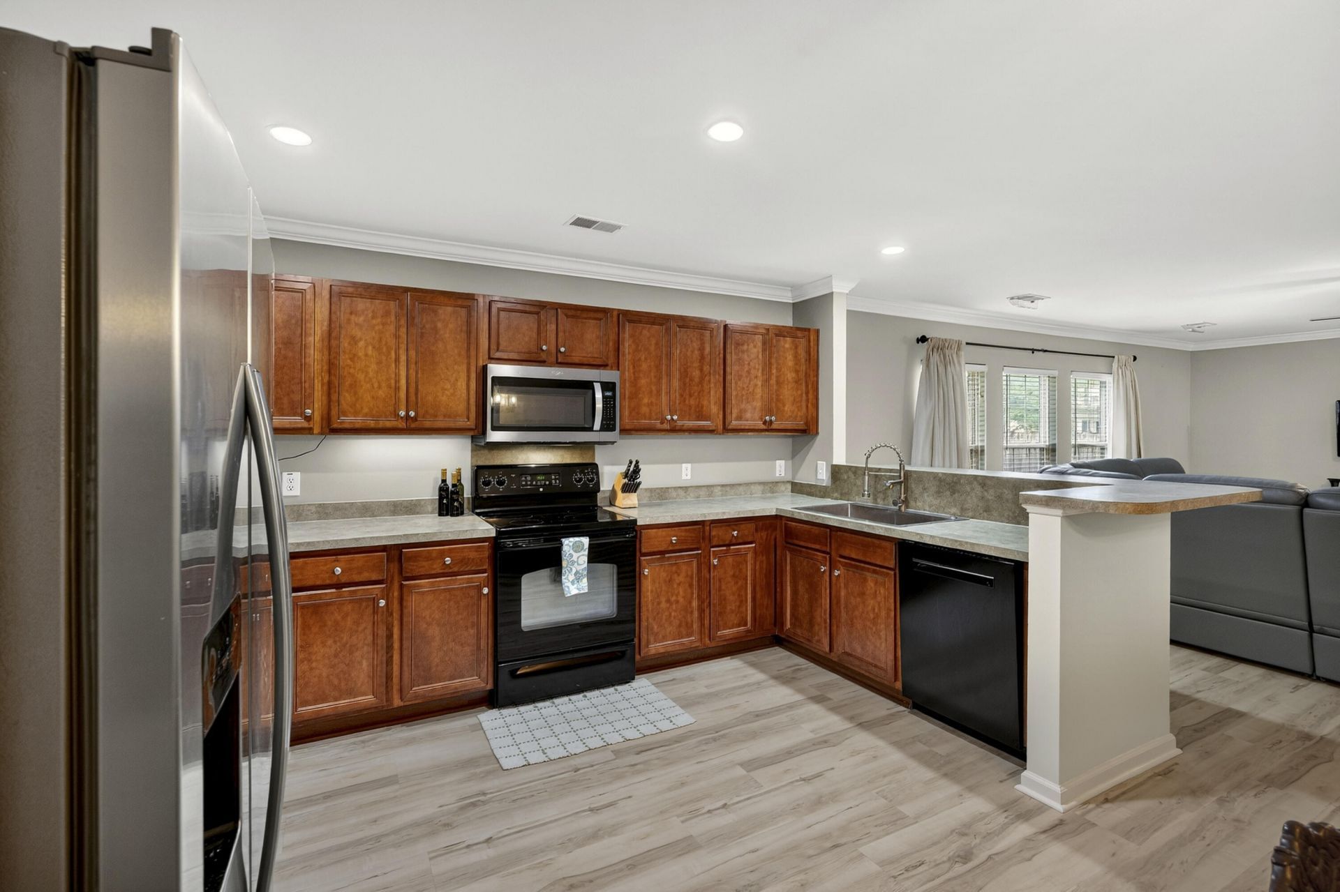 8591 Purity Drive Photo 13
