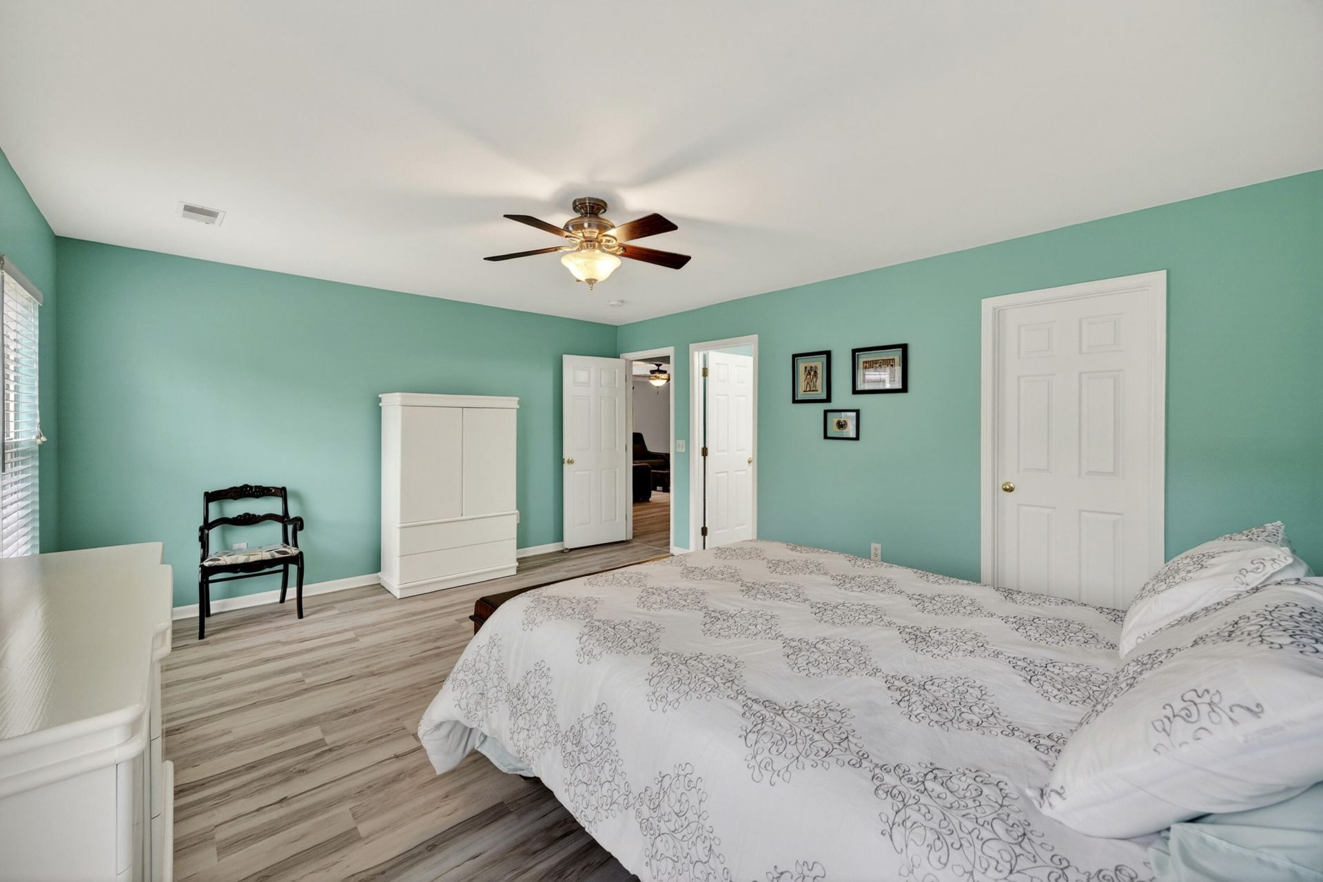 8591 Purity Drive Photo 18
