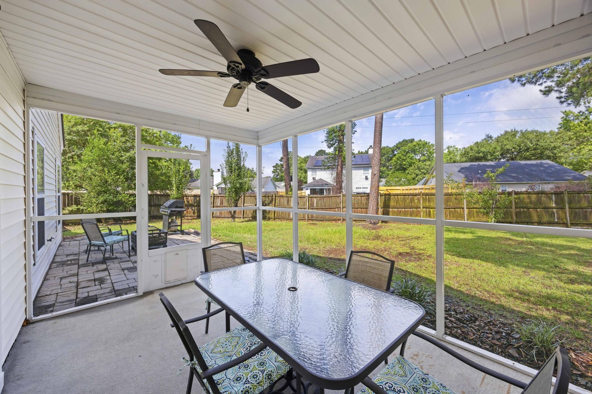 8591 Purity Drive Photo 32