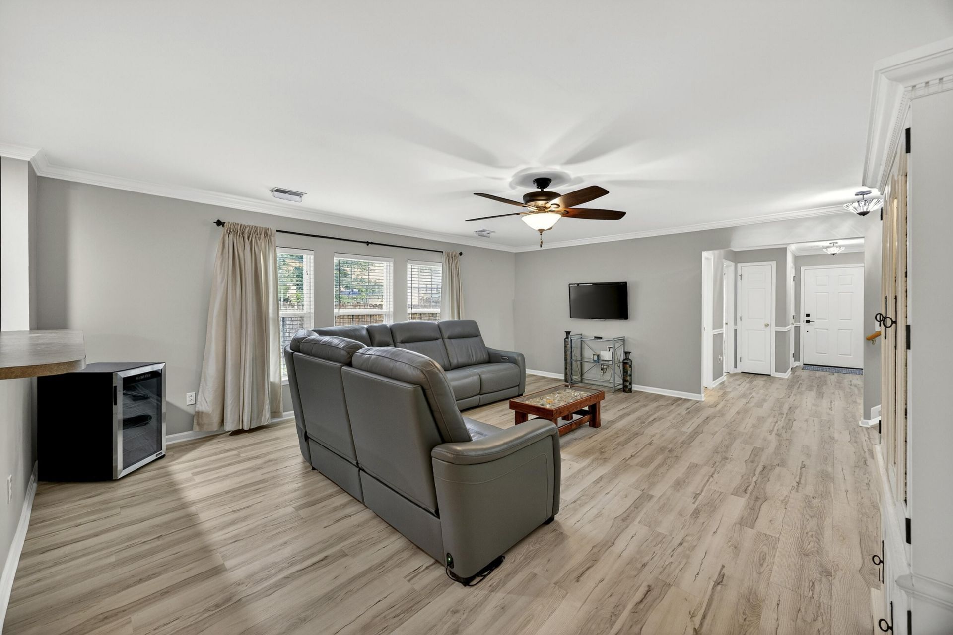 8591 Purity Drive Photo 8