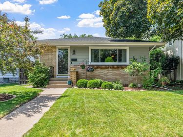 3911 Upton Avenue N, Minneapolis, MN 55412
