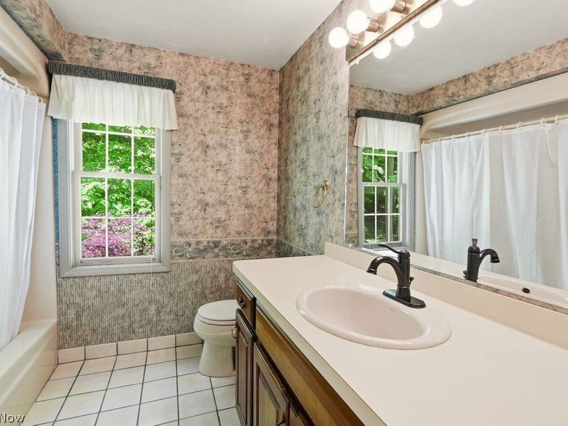 8700 Bradford Lane , Brecksville, OH 44141 Photo 28