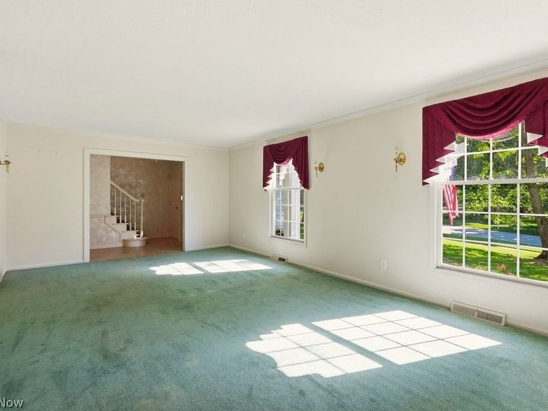 8700 Bradford Lane , Brecksville, OH 44141 Photo 4