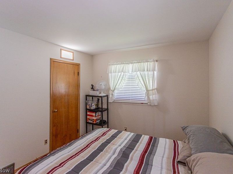 3154 Northwest Boulevard NW, Warren, OH 44485 Photo 18