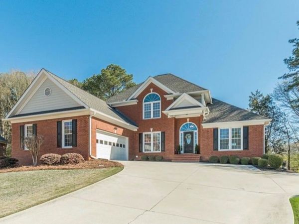 781 Templeton Drive , Loganville, GA 30052