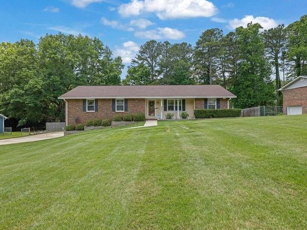 2231 Tourney Drive , Marietta, GA 30062
