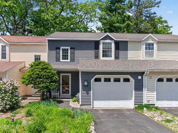 516 Elk Circle, Ballston Spa, NY 12020
