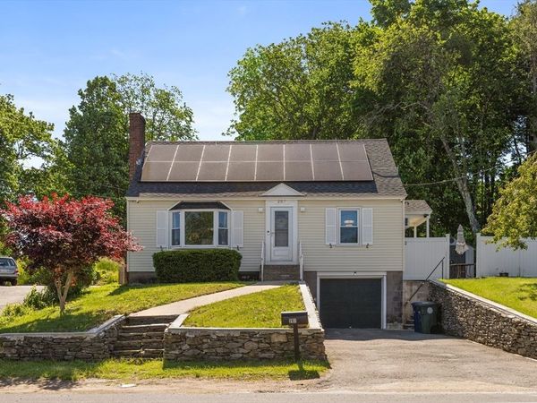 207 Washington St, Leominster, MA 01453