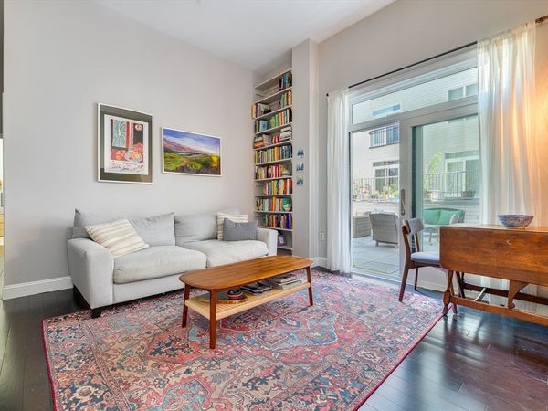 1721 Washington St, Unit 201, Boston, MA 02118