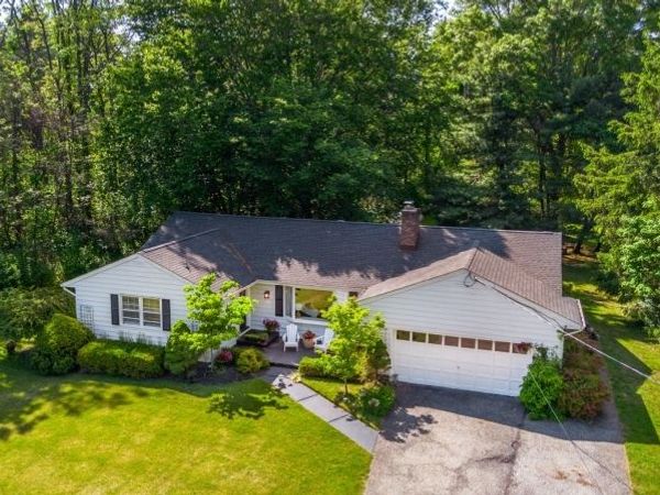 5 Pepperidge Rd, Boonton, NJ 07005