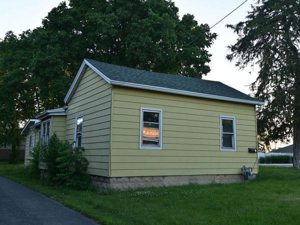 1346 N Division Street , Morris, IL 60450