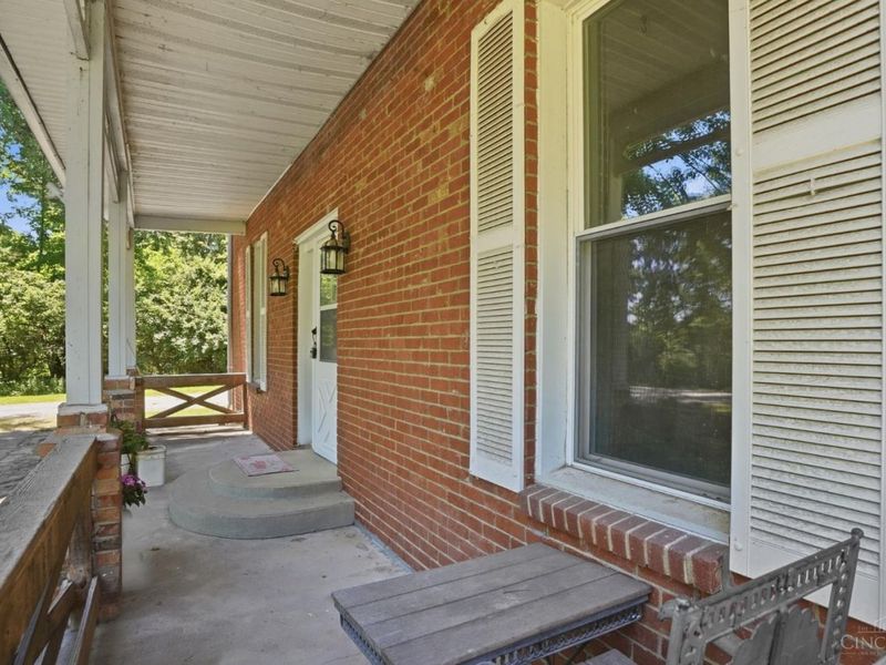 2702 St Rt 232, Tate Twp, OH 45106 Photo 5