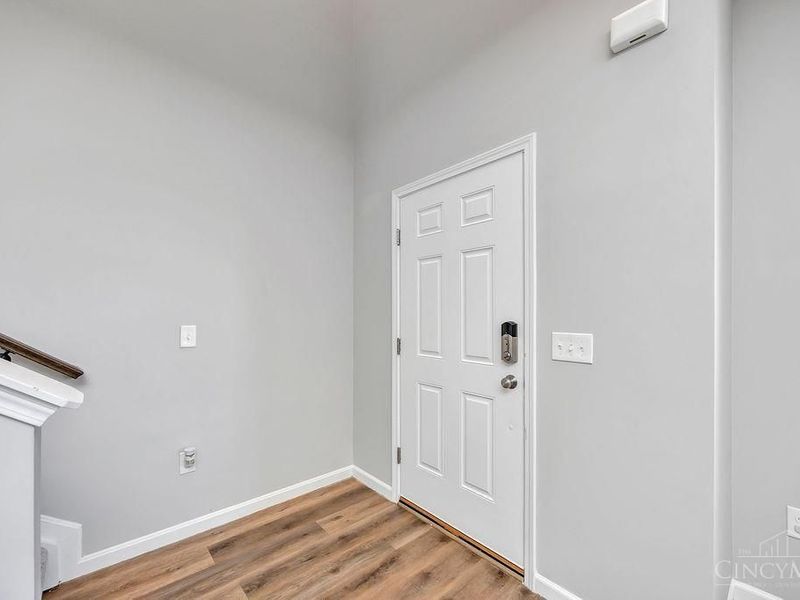 7903 Habbin Drive, Maineville, OH 45039 Photo 8