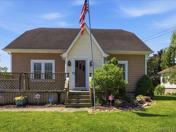 699 Losson Road, Buffalo, NY 14227