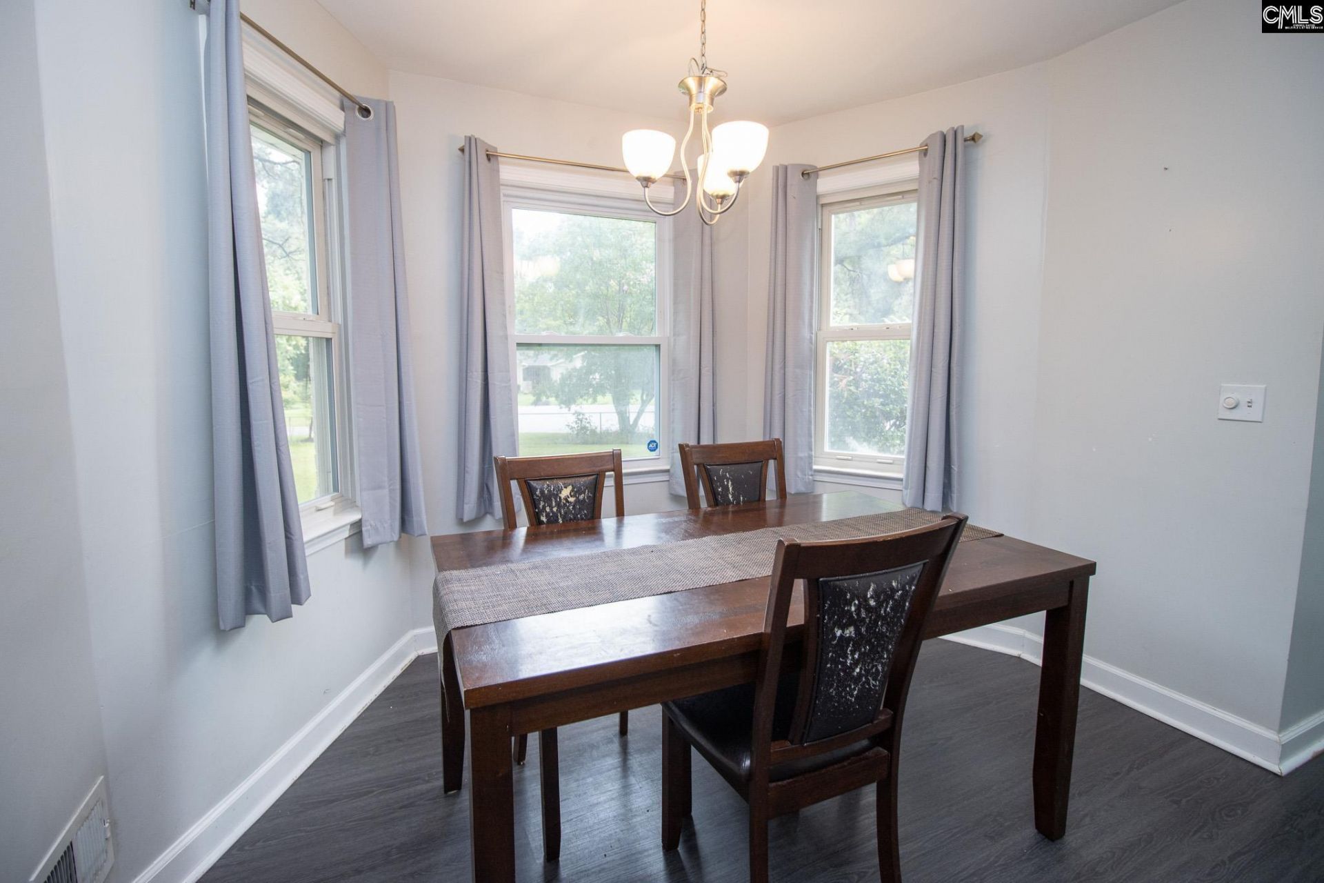 219 Finsbury Road  Photo 11