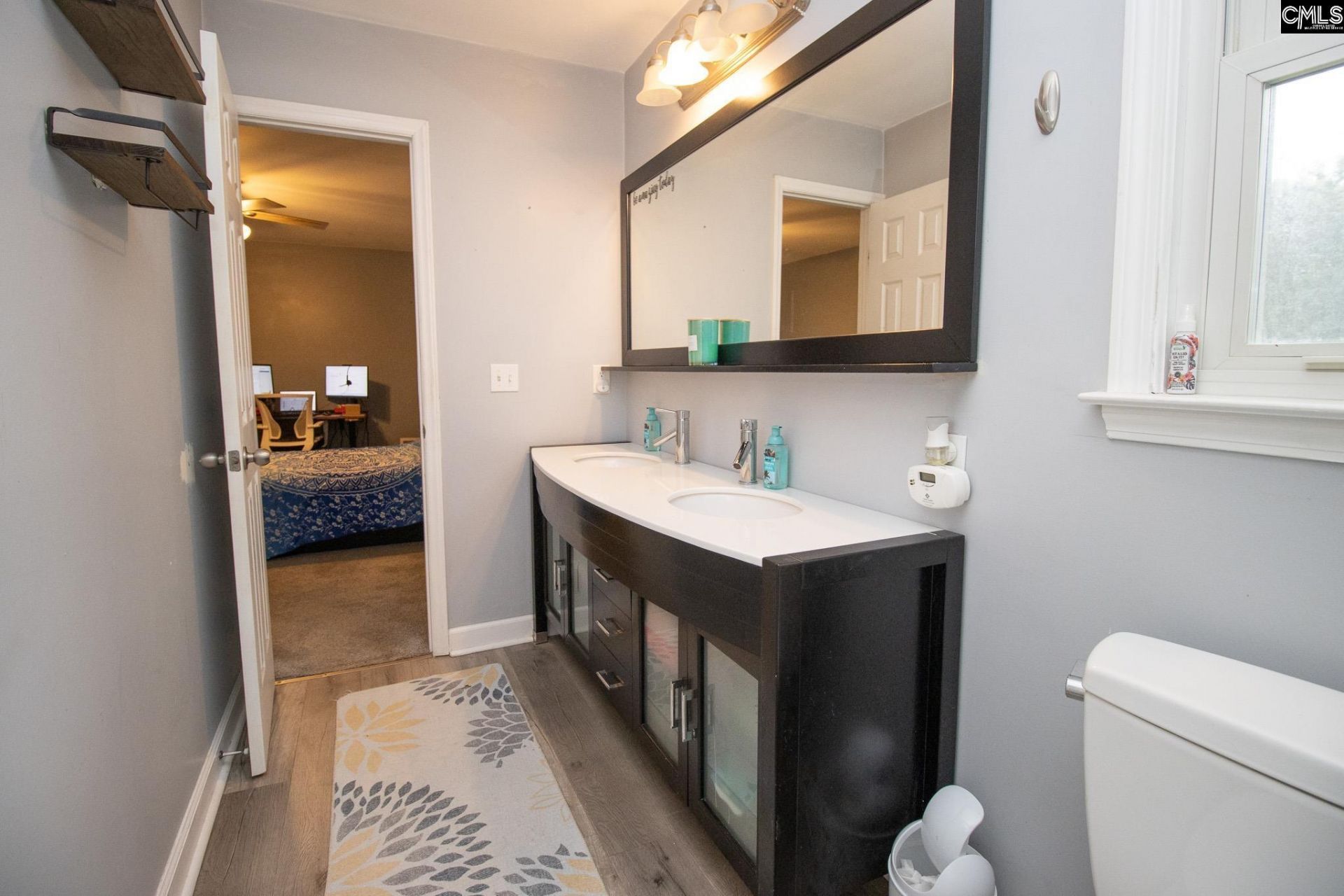 219 Finsbury Road  Photo 21