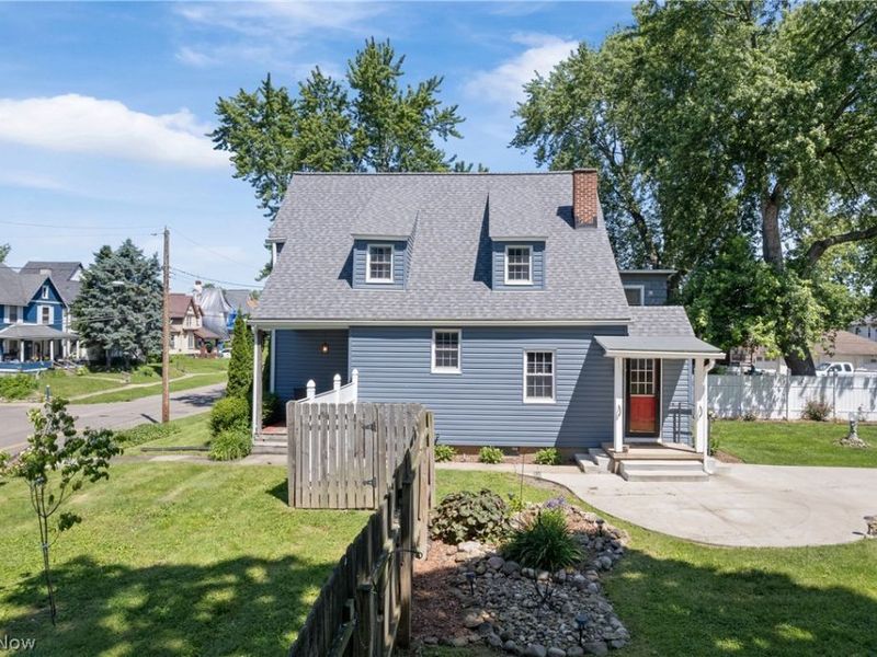 1274 Woodland Avenue NW, Canton, OH 44703 Photo 4