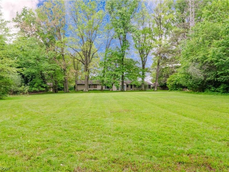 9567 Market Street, North Lima, OH 44452 Photo 6