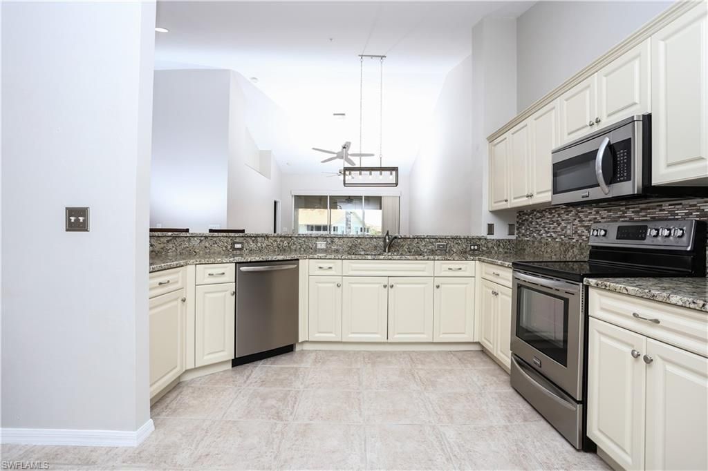 5145 Cobble Creek Ct , Unit G202, Naples, FL 34110 Photo