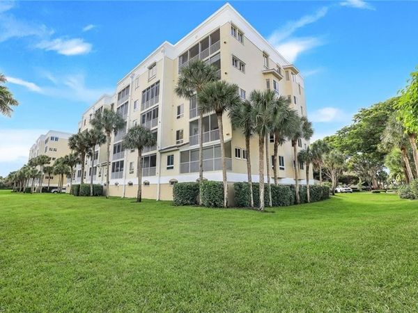 7655 Pebble Creek CIR , Unit 404, NAPLES, FL 34108