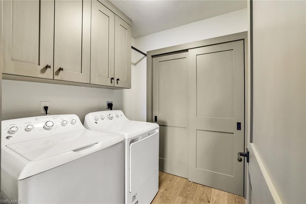 7655 Pebble Creek Cir , Unit 404, Naples, FL 34108 Photo