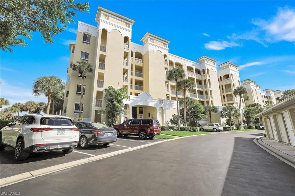 7655 Pebble Creek Cir , Unit 404, Naples, FL 34108 Photo
