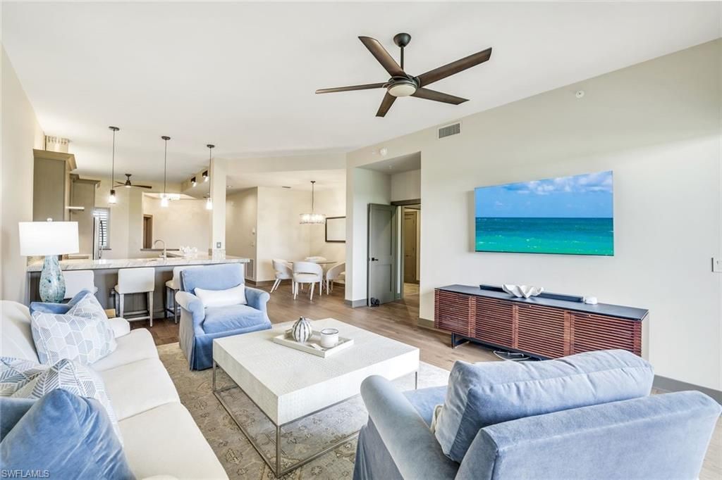 7655 Pebble Creek Cir , Unit 404, Naples, FL 34108 Photo